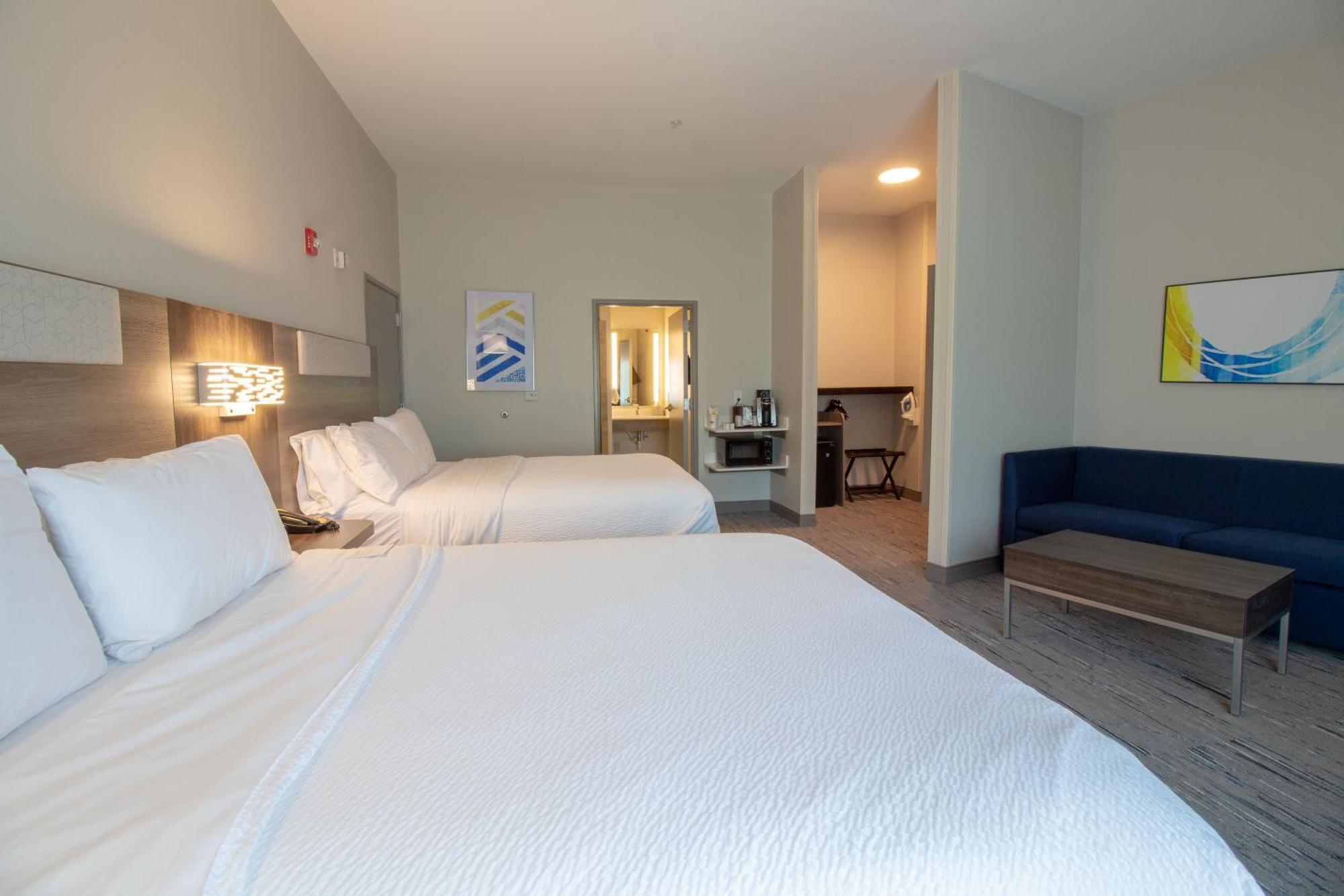 Holiday Inn Express Leland - Wilmington Area By Ihg Zewnętrze zdjęcie
