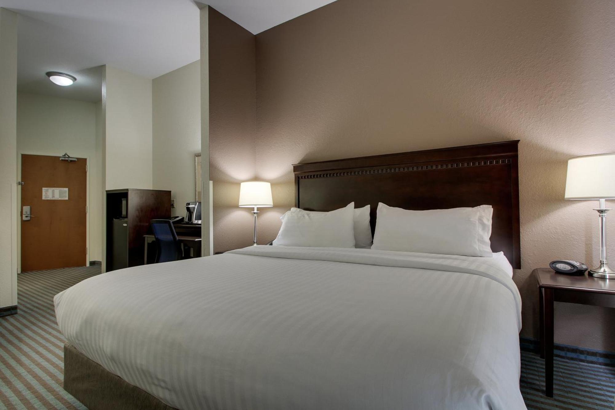 Holiday Inn Express Leland - Wilmington Area By Ihg Zewnętrze zdjęcie