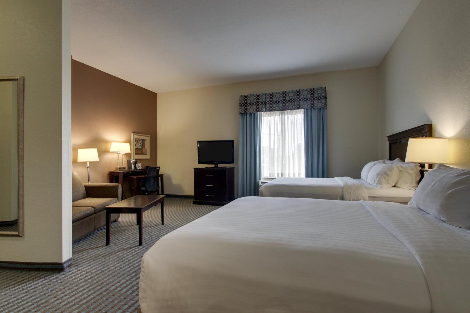 Holiday Inn Express Leland - Wilmington Area By Ihg Zewnętrze zdjęcie