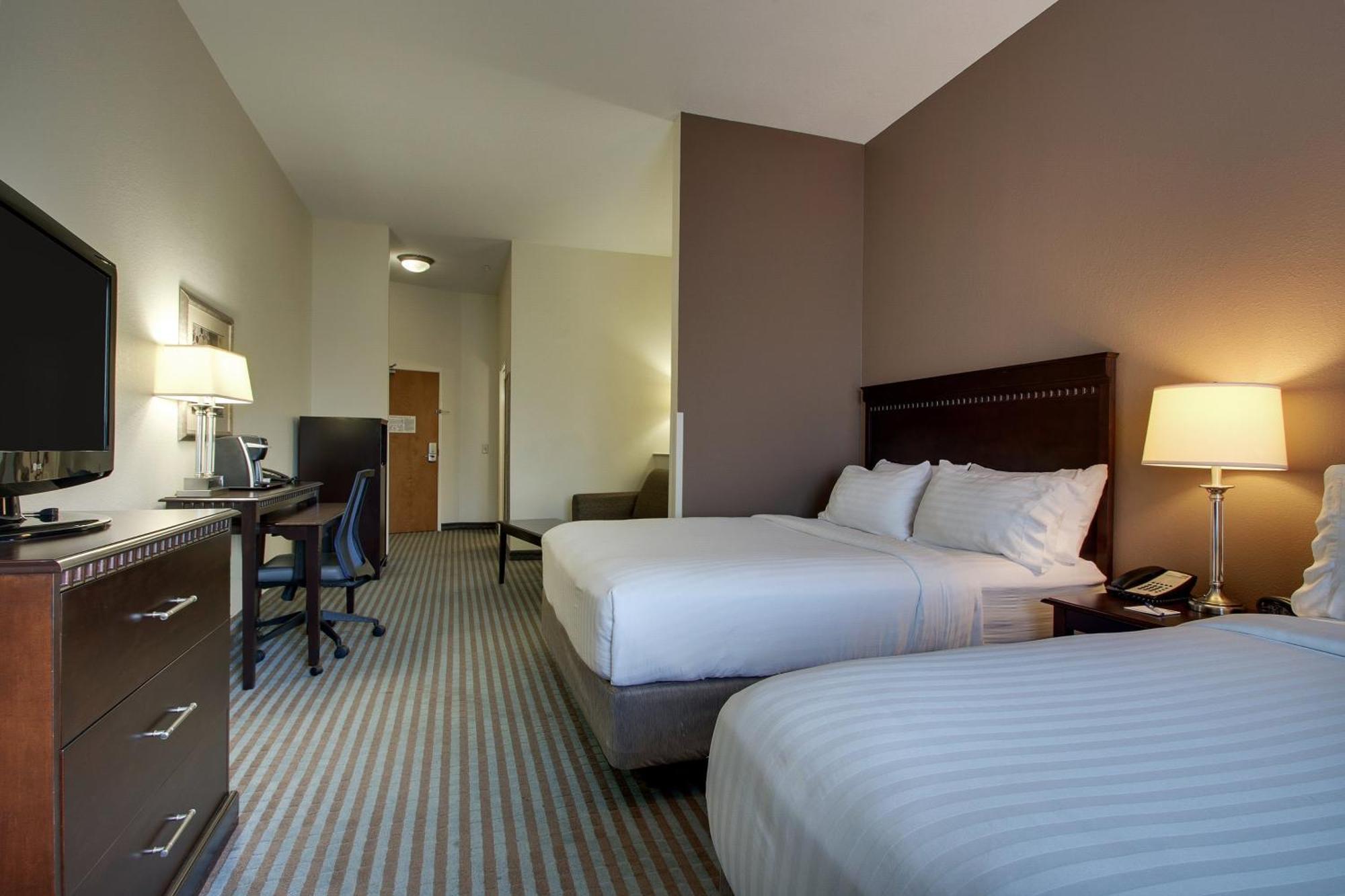 Holiday Inn Express Leland - Wilmington Area By Ihg Zewnętrze zdjęcie