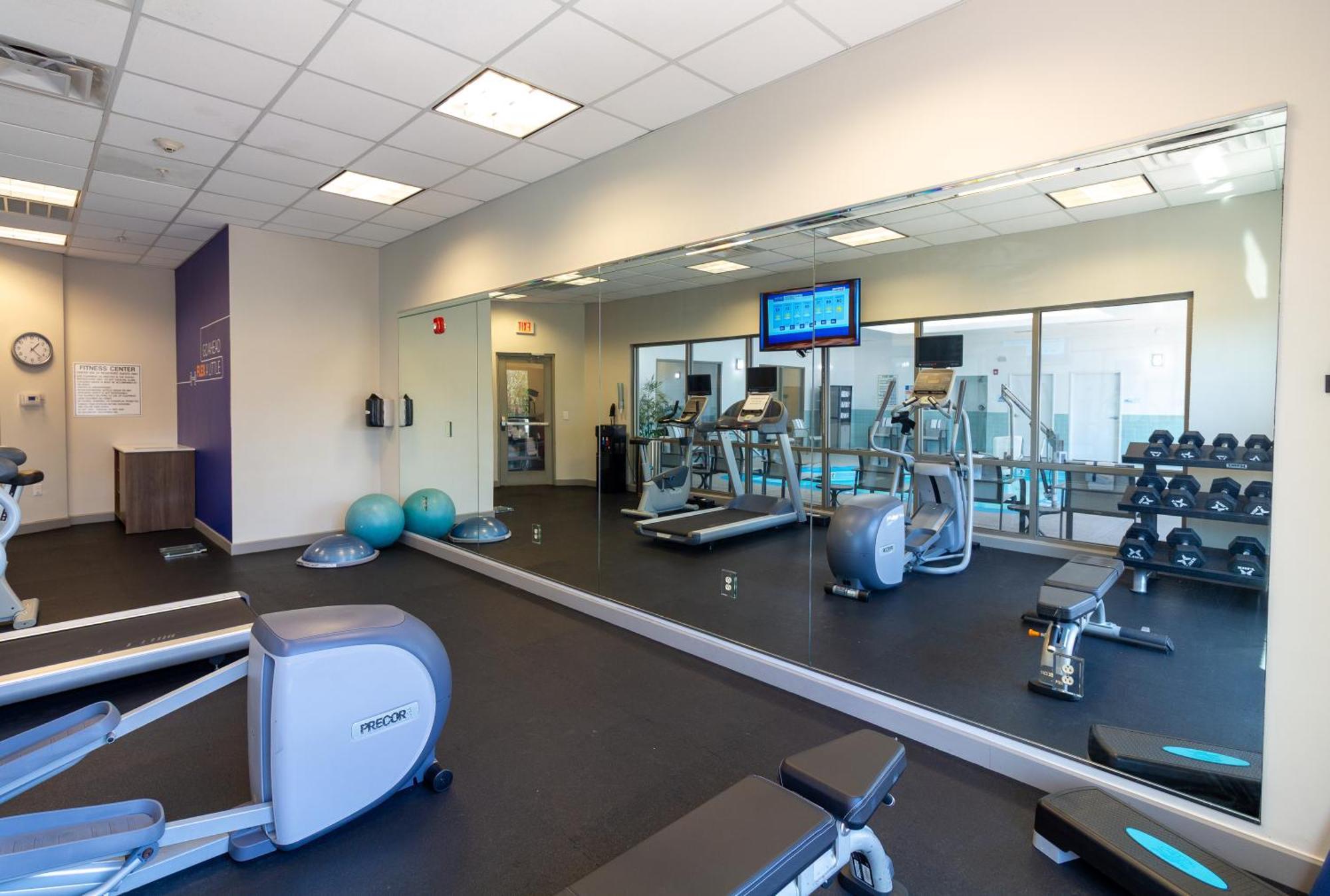 Holiday Inn Express Leland - Wilmington Area By Ihg Zewnętrze zdjęcie